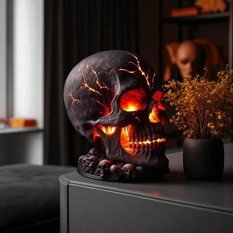 SPOOKY RESIN SKULL LED LAMP