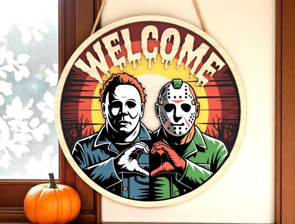 Halloween Door Hanger | Horror Couple Welcome Sign | Killer Friends Heart Hands Decor | Spooky Wall Gift for Halloween Lovers